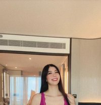Sarah independent Nuru massage - puta in Dubai