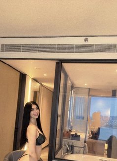 Sarah independent Nuru massage - escort in Dubai Photo 7 of 8