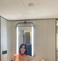 Sarah independent Nuru massage - escort in Dubai
