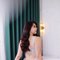 Sarah independent Nuru massage - escort in Dubai Photo 3 of 3