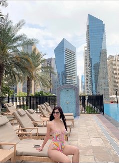 Sarah independent Nuru massage - puta in Dubai Photo 3 of 10