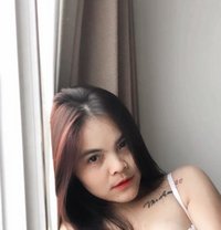 Sarah - escort in Bali