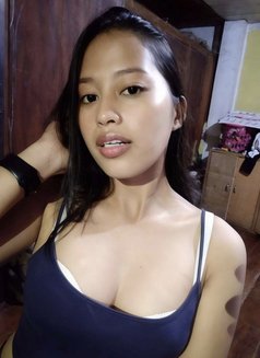 Sarah - escort in Mecca Photo 1 of 2