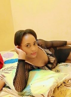 Sarah - puta in Pune Photo 1 of 3