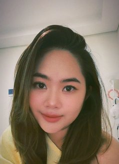 Sarah Jasmine - adult performer in Jakarta Photo 1 of 2