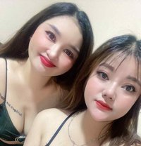 Sarah & Jenny Lesbian Couple and 3 Some - Acompañantes transexual in Abu Dhabi