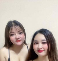 Sarah & Jenny Lesbian Couple and 3 Some - Acompañantes transexual in Abu Dhabi