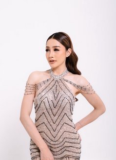 Sarah Juan, Calm But Wild On a Bed! - escort in Jakarta Photo 15 of 20