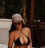 Sarah - puta in Dubai Photo 1 of 9