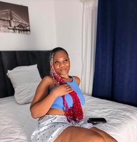 Sarah - escort in Guangzhou