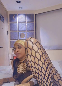 Sarah - puta in Ko Samui Photo 7 of 9