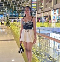 Sarah - puta in Phuket
