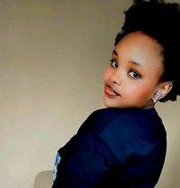 Sarah - puta in Nairobi
