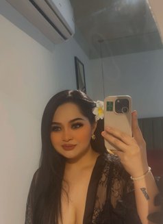 Sarah Lady - escort in Dammam Photo 15 of 15