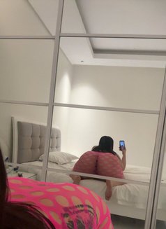 Sarah Lady - puta in Khobar Photo 13 of 14