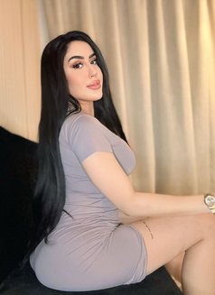 Sarah Lebanese - escort in Dubai Photo 16 of 17