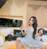 Laila - escort in Dubai Photo 17 of 20