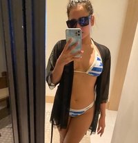 Sarah - escort in Abu Dhabi