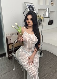 Sarah Marsellyn Big Busty - puta in Jakarta Photo 21 of 22