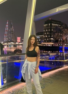 Sarah new in Bahrain - escort in Al Manama Photo 1 of 6