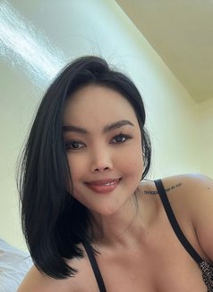 Sarah š¹š New in Doha - escort in Doha Photo 9 of 11