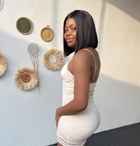 Sarah - escort in Accra