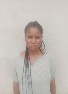 Sarah - escort in Kuwait Photo 1 of 1