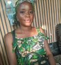 Sarah - puta in Lagos, Nigeria Photo 1 of 1