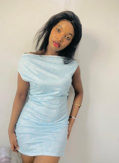 Sarah - puta in Riyadh Photo 11 of 12