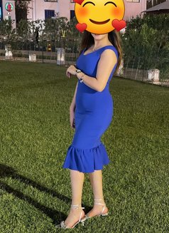 Sarah Syrian Model - escort in Dubai Photo 1 of 4