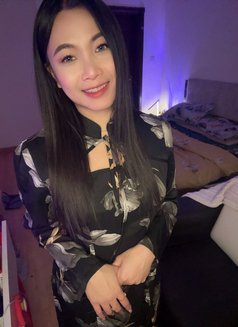 Sarah - masseuse in Al Manama Photo 4 of 11