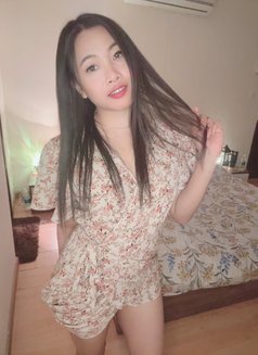 Sarah🇹🇭 - masseuse in Al Manama Photo 10 of 11