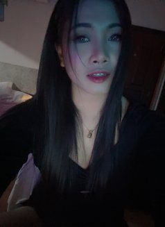 Sarah (Juffair) - Masajista in Al Manama Photo 16 of 18