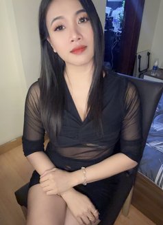 Sarah - masseuse in Al Manama Photo 6 of 10