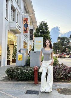 Sarah - escort in Bangkok Photo 12 of 12