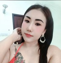 Sarah - escort in Muscat