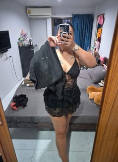Sarah - escort in Phuket Photo 8 of 9