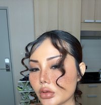 Sarah - puta in Yokohama