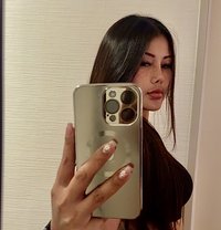 Sarah - escort in Yokosuka