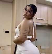 Sarah - escort in Hiroshima