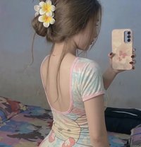 Sarah Tia - Acompañante in Bali