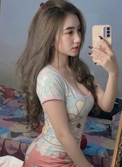 Sarah Tia - companion in Bali Photo 4 of 7