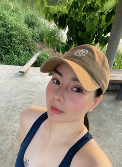 Sarah - escort in Bangkok Photo 11 of 11