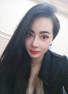 Sarah - escort in Ho Chi Minh City Photo 7 of 7