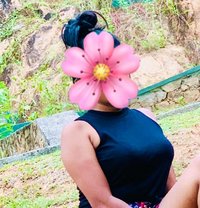 Sarah With Love(contact on whatsapp) - puta in Colombo