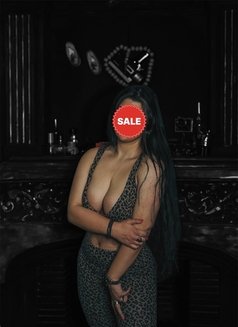 Sarah94 - escort in İstanbul Photo 2 of 2