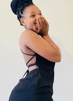 Sarahbaby - puta in Guangzhou Photo 9 of 10