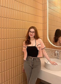 Sarahhh - escort in Bali Photo 2 of 4