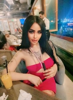 Saraladyboy - Transsexual escort in Abu Dhabi Photo 10 of 10