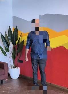 Sarathh - Male escort in Kochi Photo 2 of 2